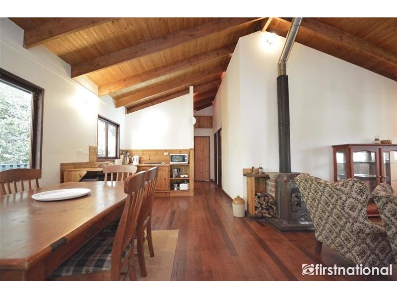 29 Long Road, Tamborine Mountain QLD 4272