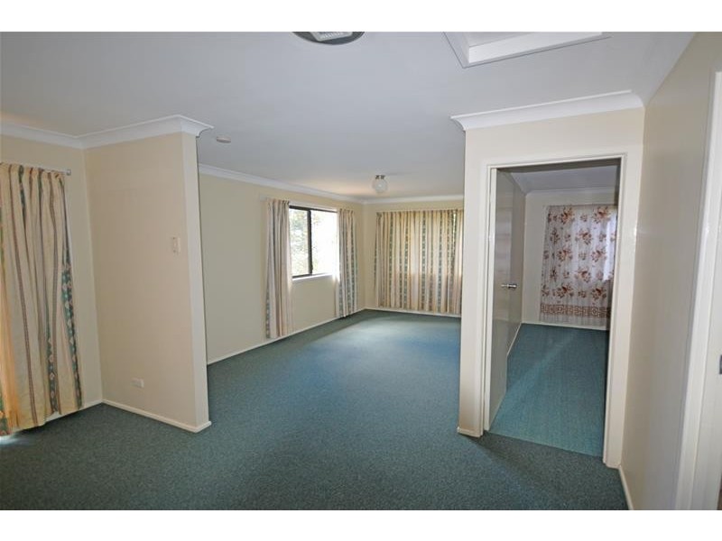 Eagle Heights QLD 4271