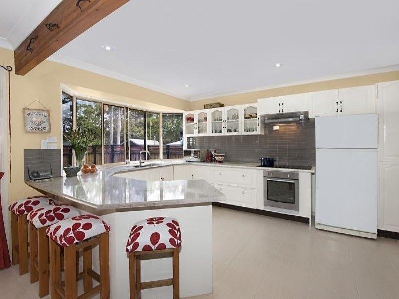 14 Wongawallan Road, Tamborine Mountain QLD 4272