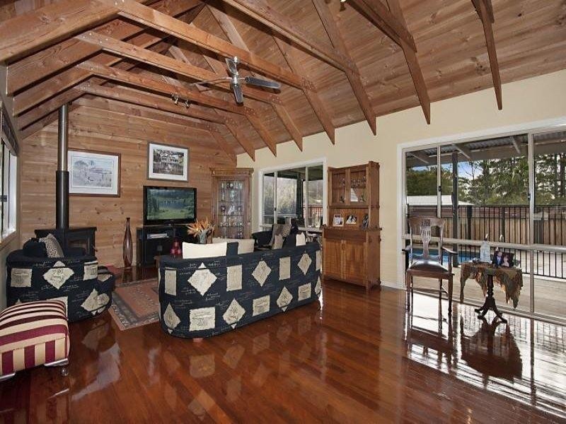 14 Wongawallan Road, Tamborine Mountain QLD 4272