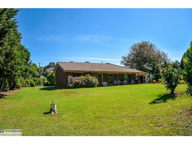 6 Caryota Court, Tamborine Mountain QLD 4272