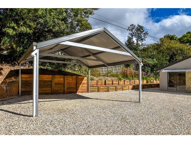 15 Kalmia Court, Tamborine Mountain QLD 4272