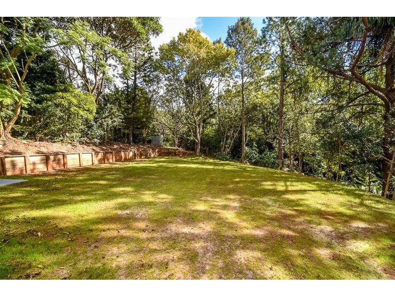 15 Kalmia Court, Tamborine Mountain QLD 4272