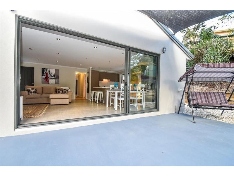 15 Kalmia Court, Tamborine Mountain QLD 4272