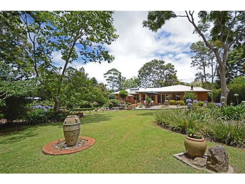 51 Wongawallan Road, Tamborine Mountain QLD 4272