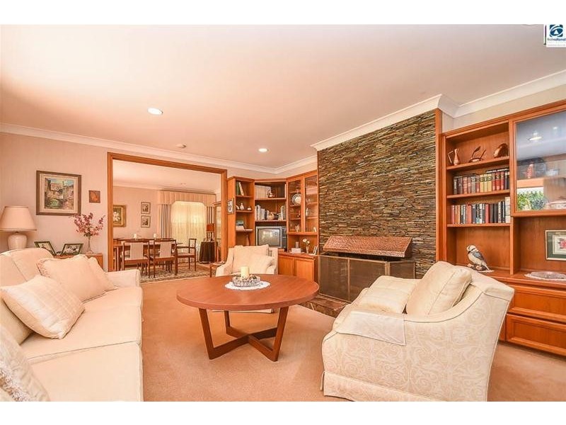 20 White Road, Tamborine Mountain QLD 4272