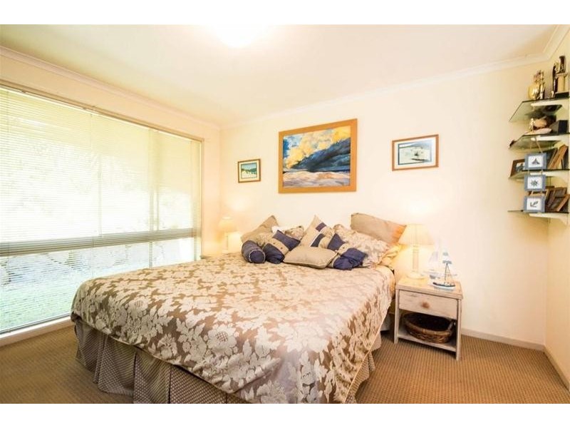 10-12 Nicolet Drive, Tamborine Mountain QLD 4272