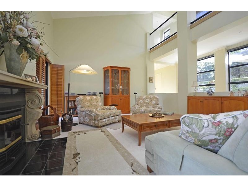 117 Wongawallan Road, Tamborine Mountain QLD 4272