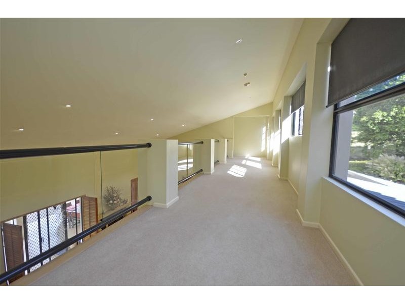 117 Wongawallan Road, Tamborine Mountain QLD 4272