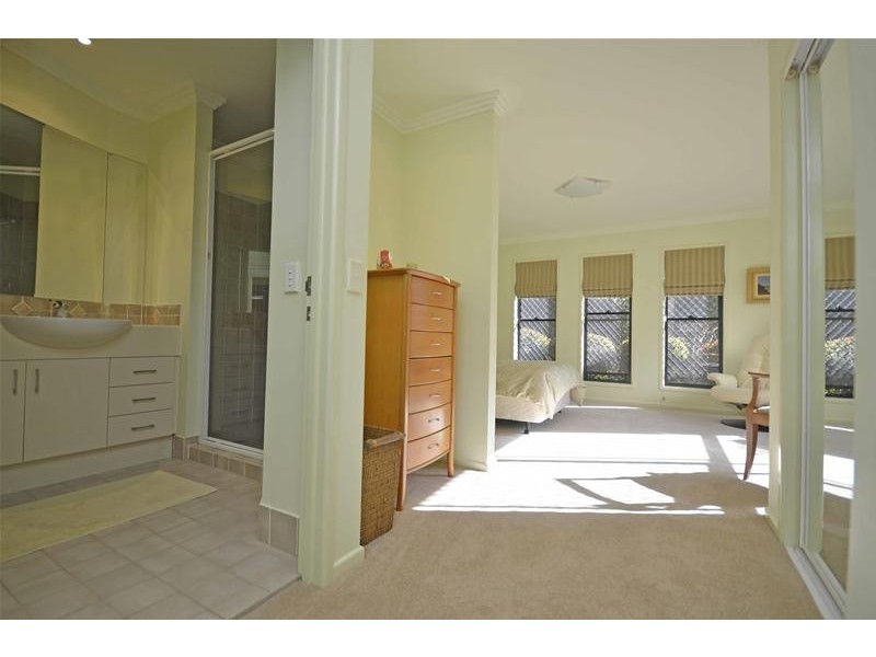 117 Wongawallan Road, Tamborine Mountain QLD 4272