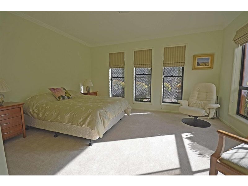 117 Wongawallan Road, Tamborine Mountain QLD 4272