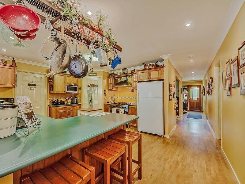 82 Sierra Drive, Tamborine Mountain QLD 4272