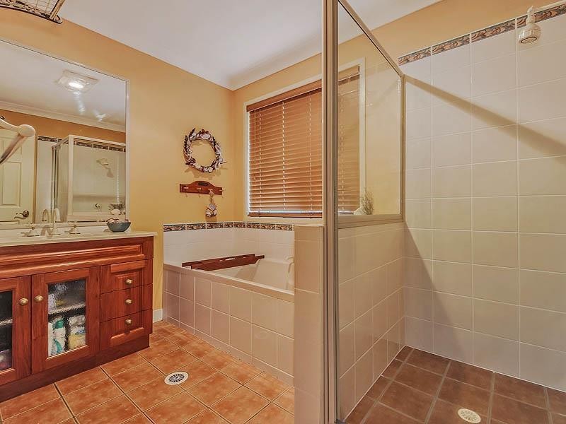 82 Sierra Drive, Tamborine Mountain QLD 4272