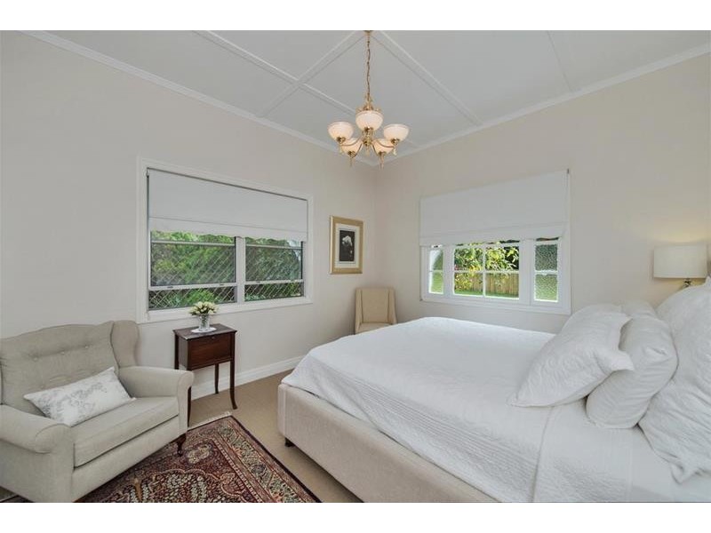 102 Beacon Road, Tamborine Mountain QLD 4272