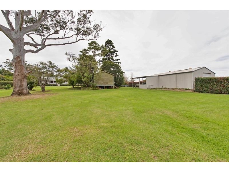 102 Beacon Road, Tamborine Mountain QLD 4272