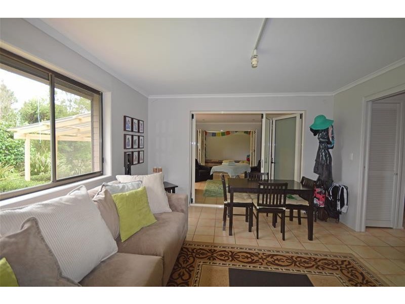 84 Eagle Heights Road, Eagle Heights QLD 4271