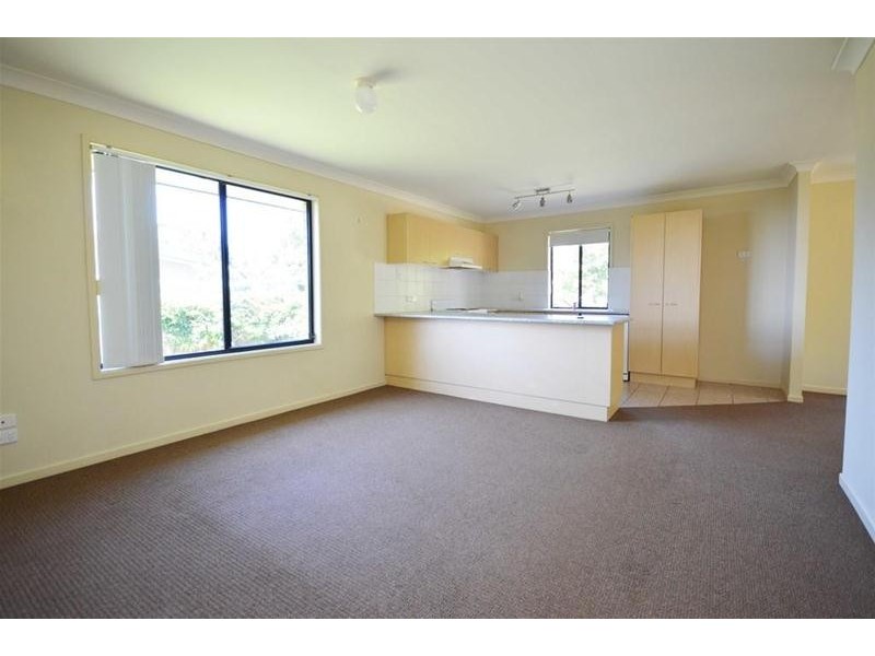 9 Lookout Parade, Tamborine Mountain QLD 4272