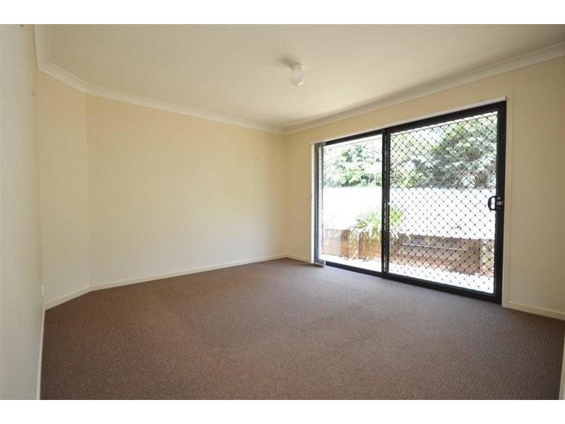 9 Lookout Parade, Tamborine Mountain QLD 4272