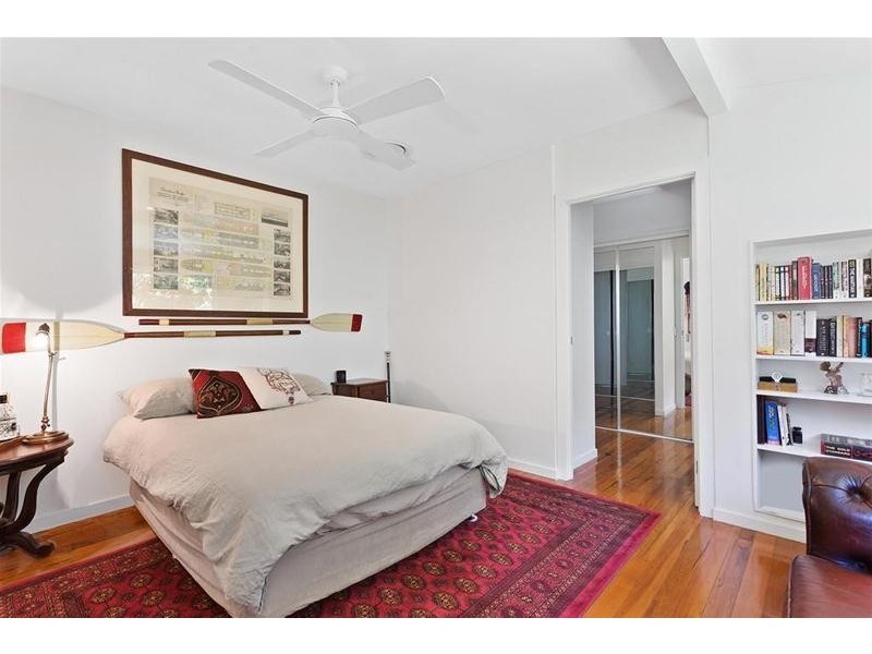 25 Palm Grove Avenue, Tamborine Mountain QLD 4272