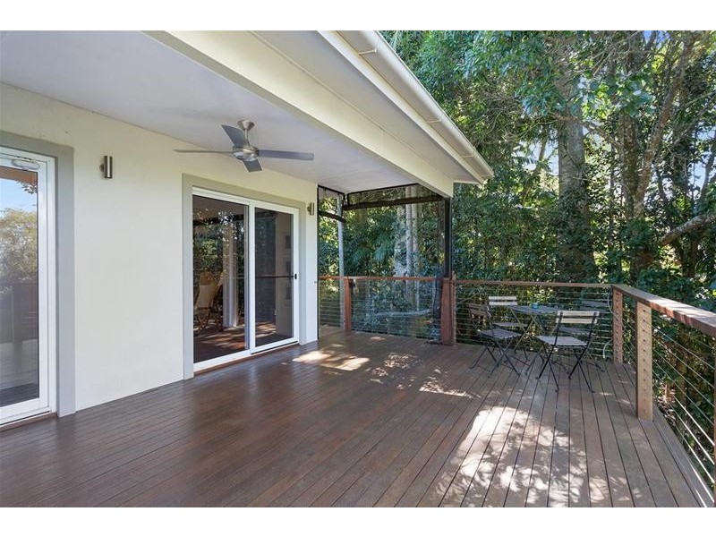 25 Palm Grove Avenue, Tamborine Mountain QLD 4272