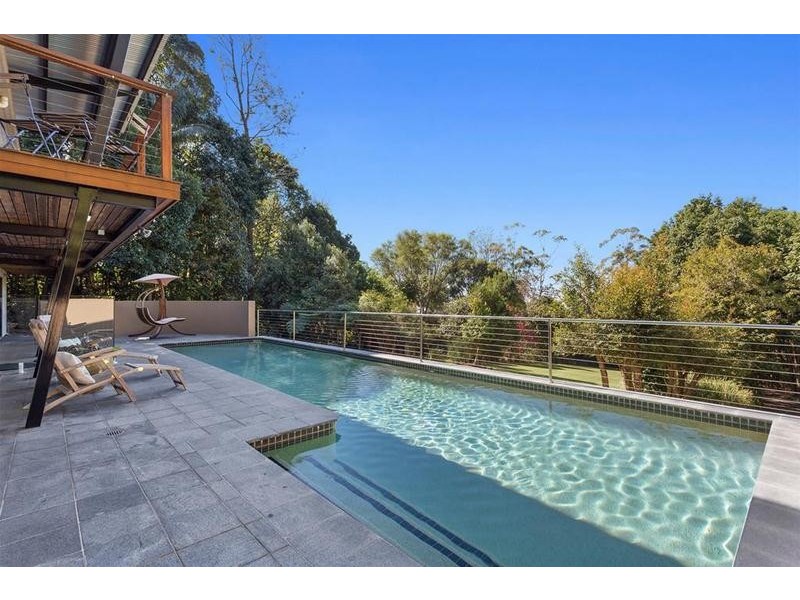 25 Palm Grove Avenue, Tamborine Mountain QLD 4272