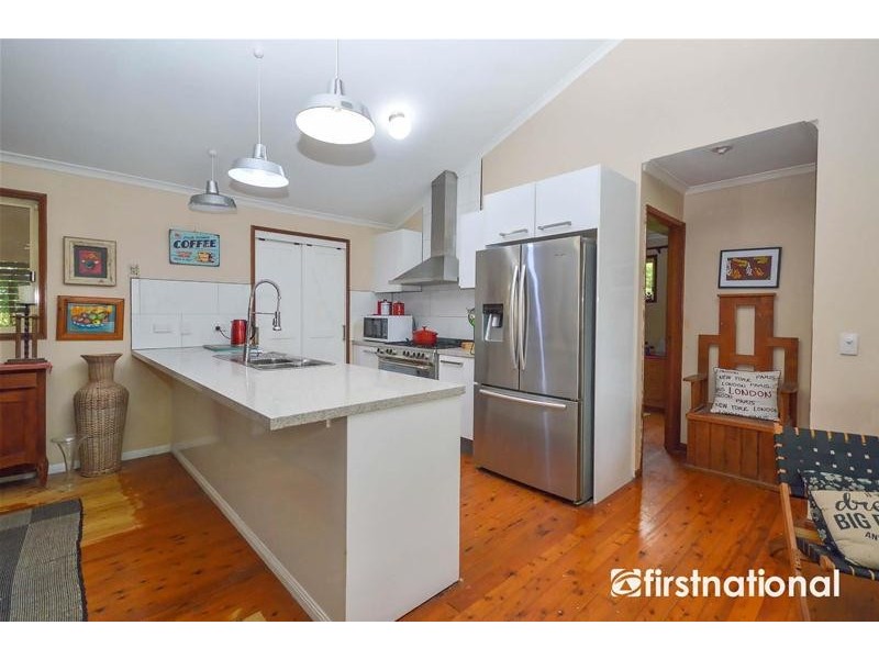 6 Saguaro Court, Tamborine Mountain QLD 4272