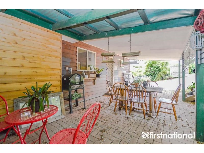 6 Saguaro Court, Tamborine Mountain QLD 4272