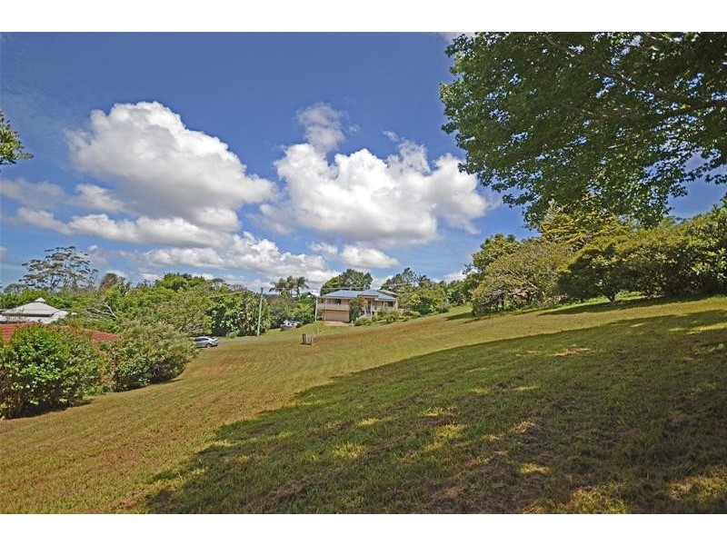 10 – 12 Cade Avenue, Tamborine Mountain QLD 4272