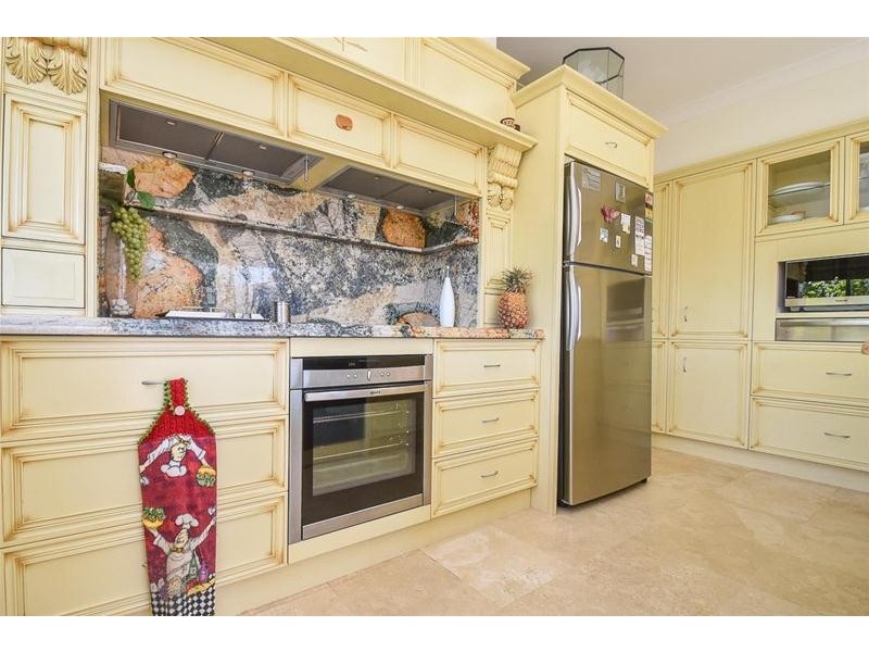 1 Tweed Heads Avenue, Tamborine Mountain QLD 4272