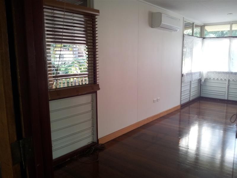 Eagle Heights QLD 4271