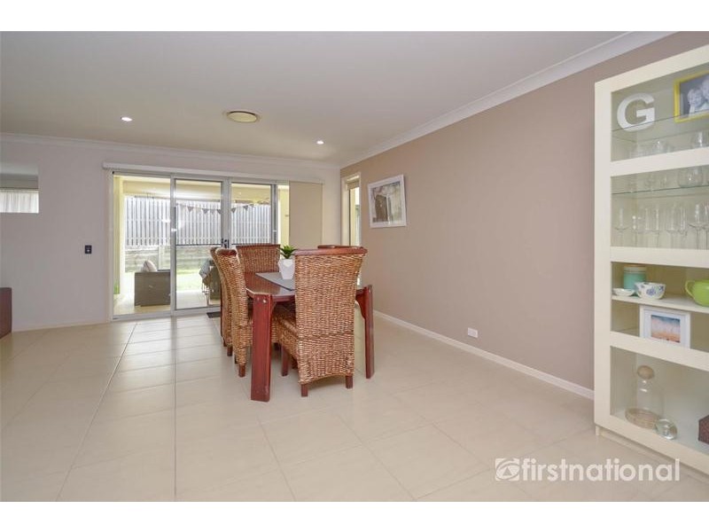 25 Bushland Place, Maudsland QLD 4210