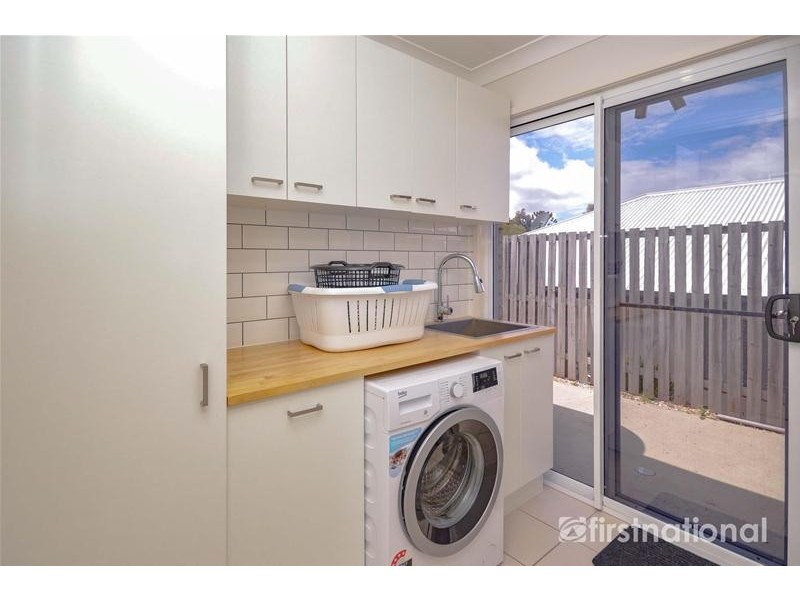 25 Bushland Place, Maudsland QLD 4210