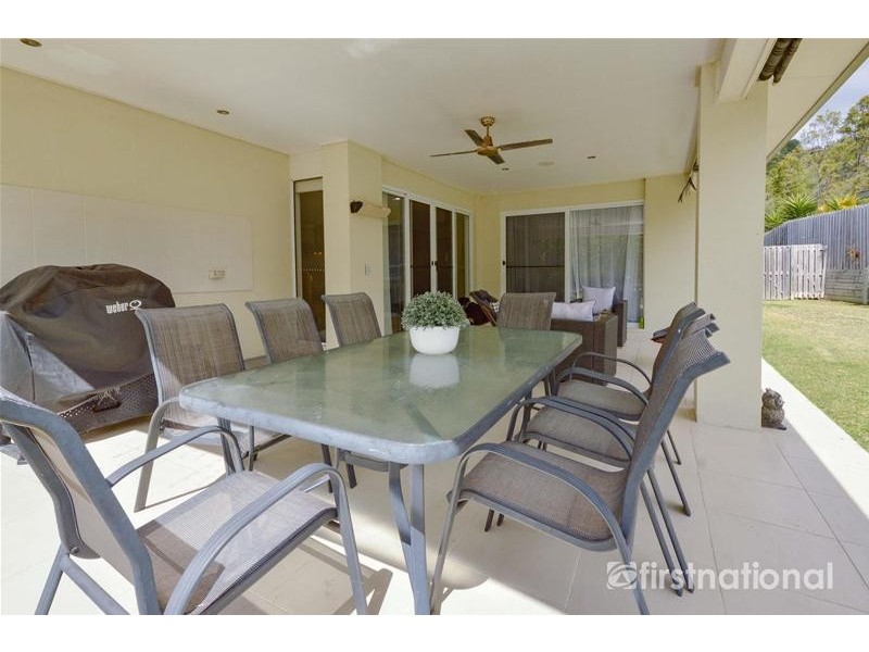 25 Bushland Place, Maudsland QLD 4210