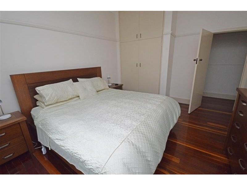 31 Cliff Way, Tamborine Mountain QLD 4272