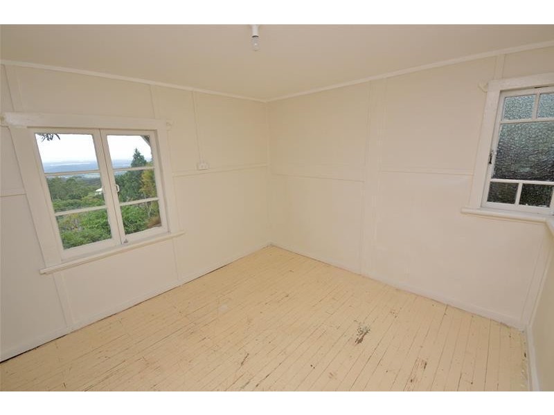 31 Cliff Way, Tamborine Mountain QLD 4272