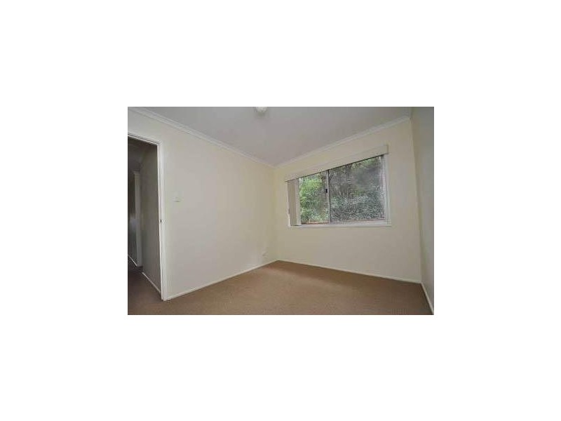 9 Kinabalu Drive, Eagle Heights QLD 4271