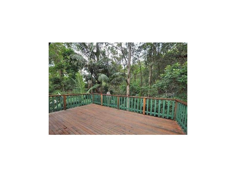 9 Kinabalu Drive, Eagle Heights QLD 4271