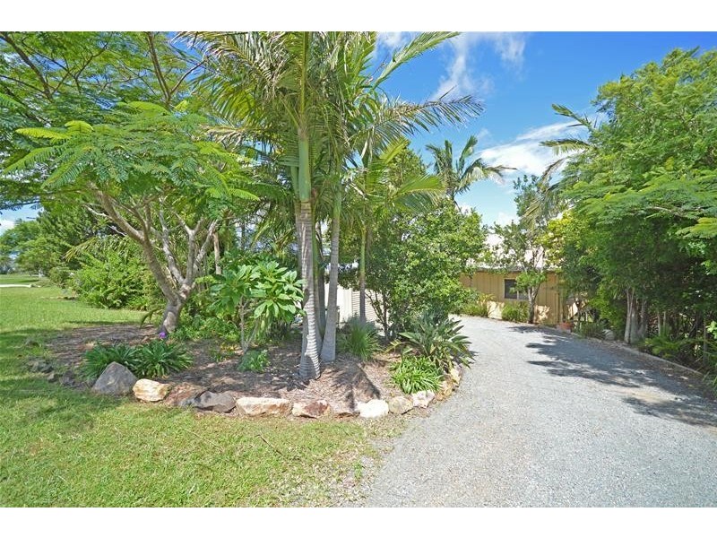 71 Magnetic Drive, Tamborine Mountain QLD 4272