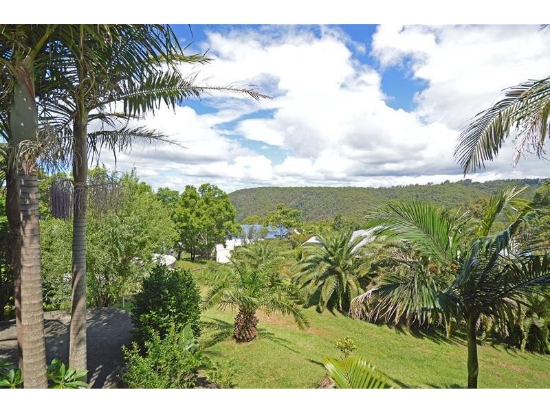 71 Magnetic Drive, Tamborine Mountain QLD 4272