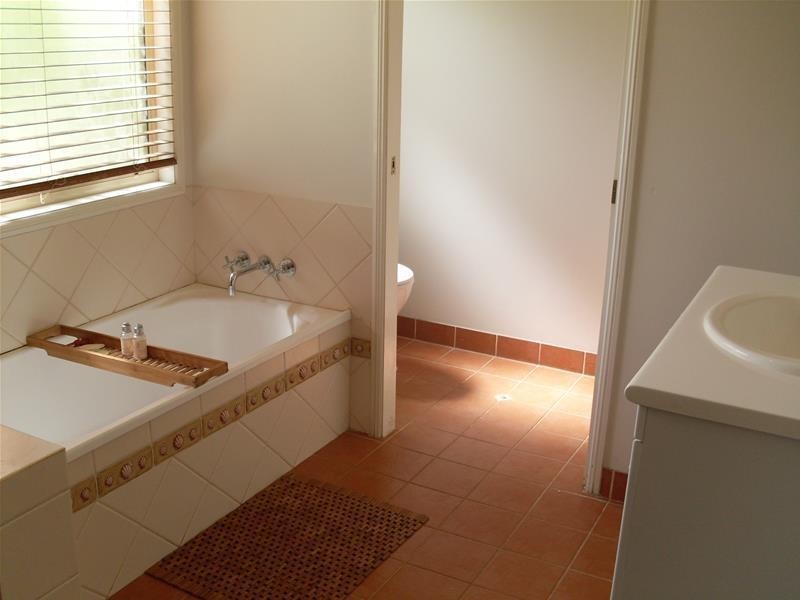 71 Magnetic Drive, Tamborine Mountain QLD 4272