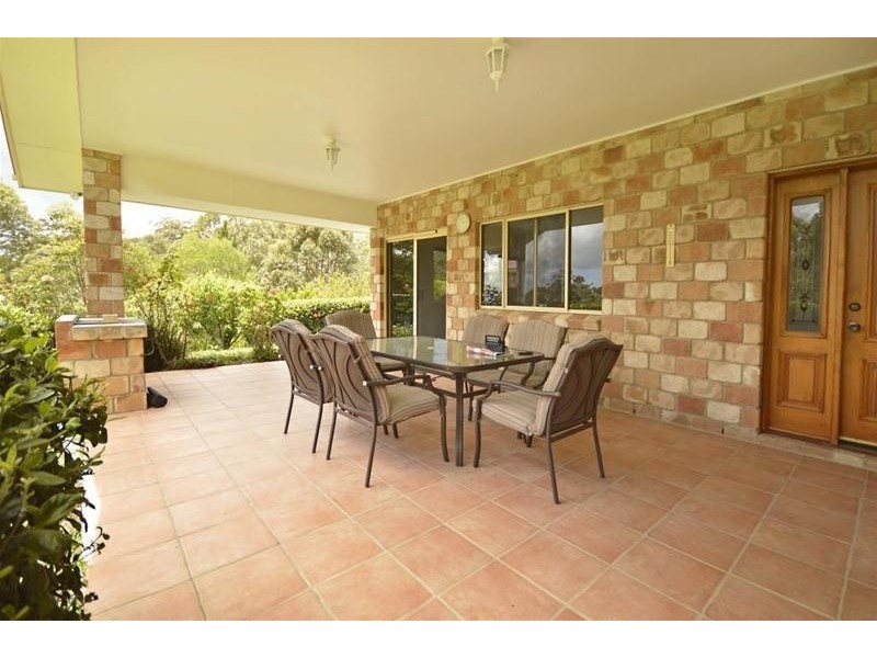 2-4 Ambon Court, Tamborine Mountain QLD 4272