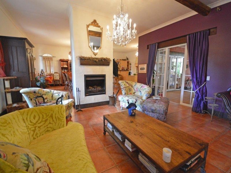 182 LONG Road, Tamborine Mountain QLD 4272