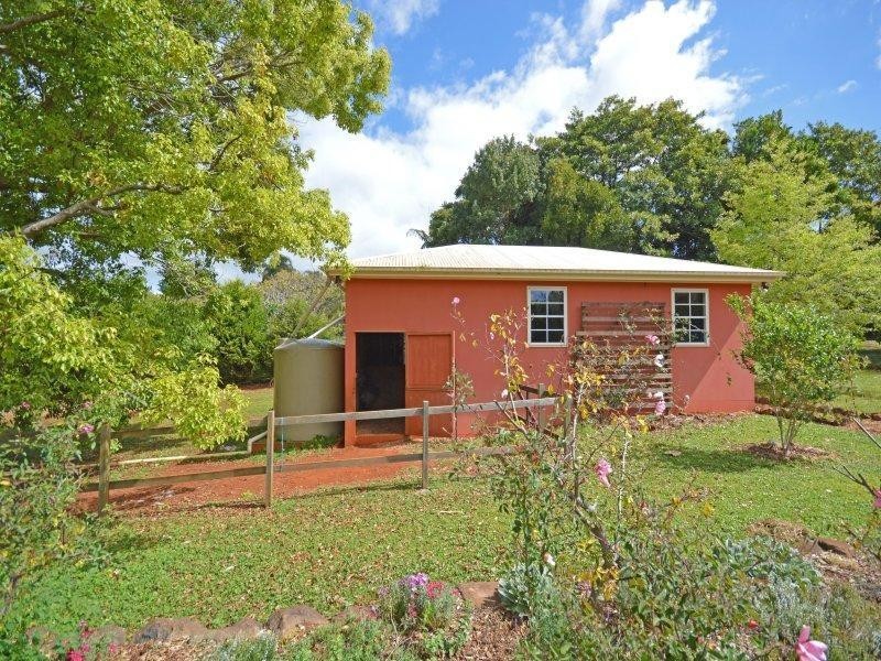 182 LONG Road, Tamborine Mountain QLD 4272