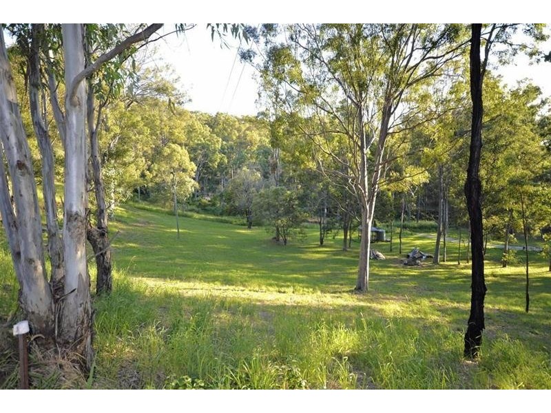 145 Murray Grey Drive, Tamborine QLD 4270