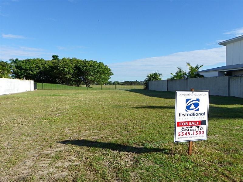 42 Marina Parade, Jacobs Well QLD 4208