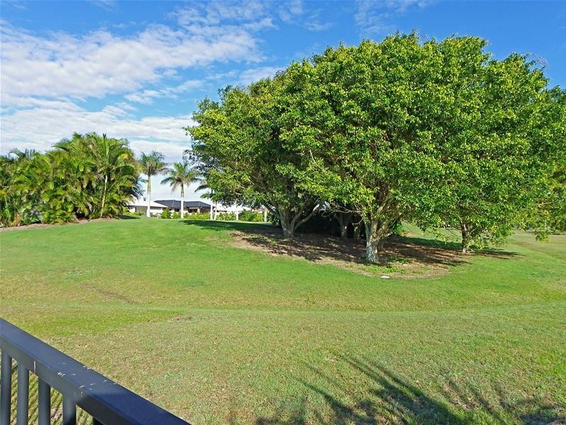 42 Marina Parade, Jacobs Well QLD 4208