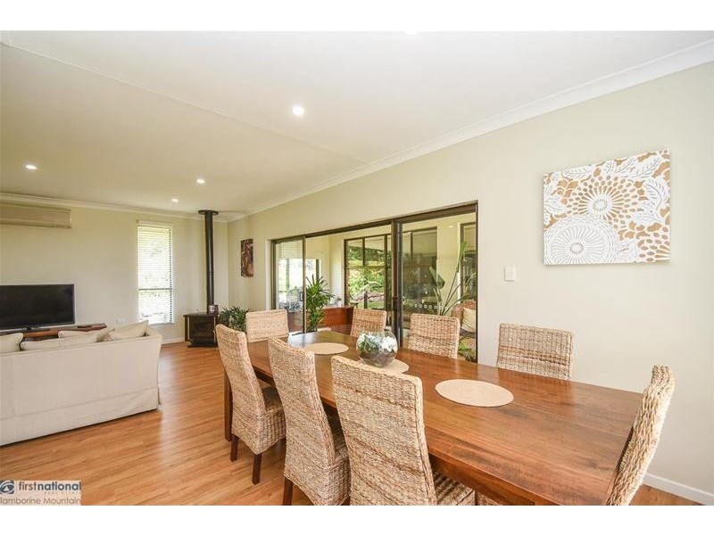 22 Munro Court, Tamborine Mountain QLD 4272