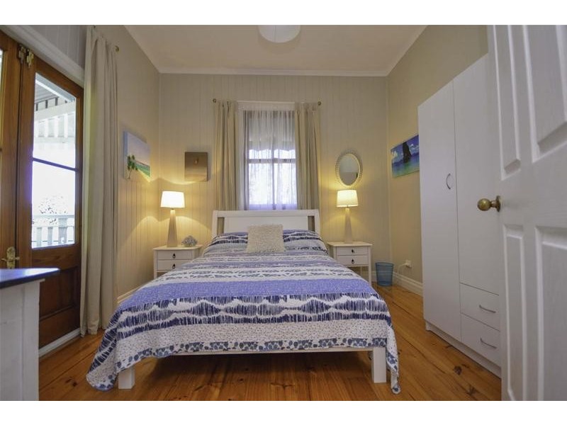 208 Beacon Road, Tamborine Mountain QLD 4272