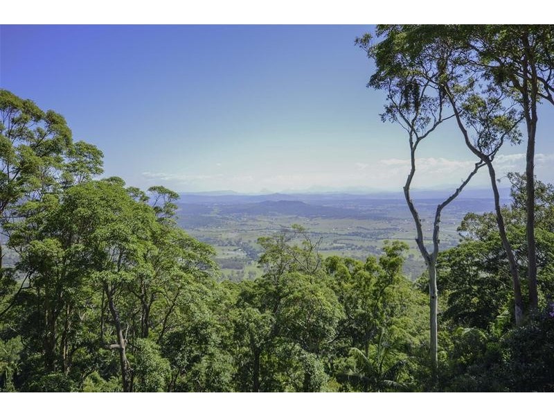208 Beacon Road, Tamborine Mountain QLD 4272