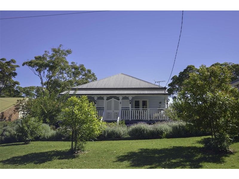 208 Beacon Road, Tamborine Mountain QLD 4272